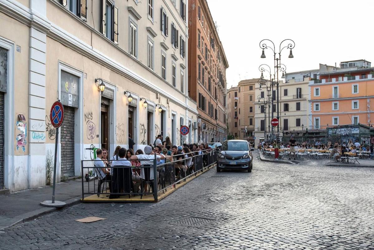 Urban Oasis With Balcony And Free Private Parking Apartment Rome